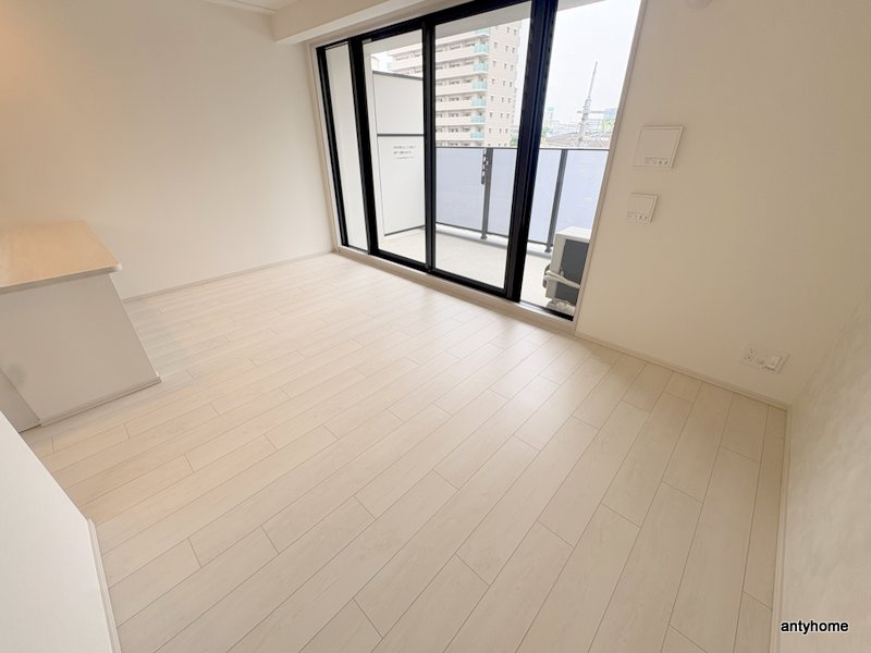 Alivis浪速東SoL TERRACE　仲介手数料無料の洋室