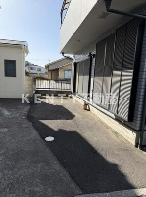 【駐車場】 | 駐車場付き新蒲田３丁目戸建２階 | 駐車場があります