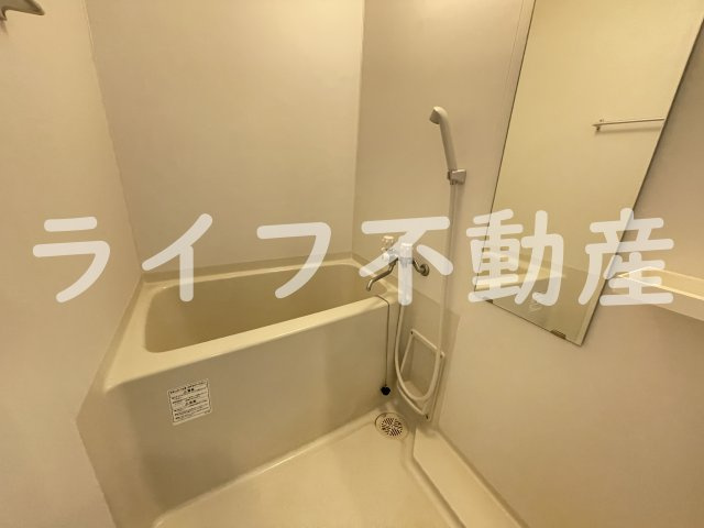 M’プラザ小阪駅前の浴室|落ち着いた空間のお風呂です