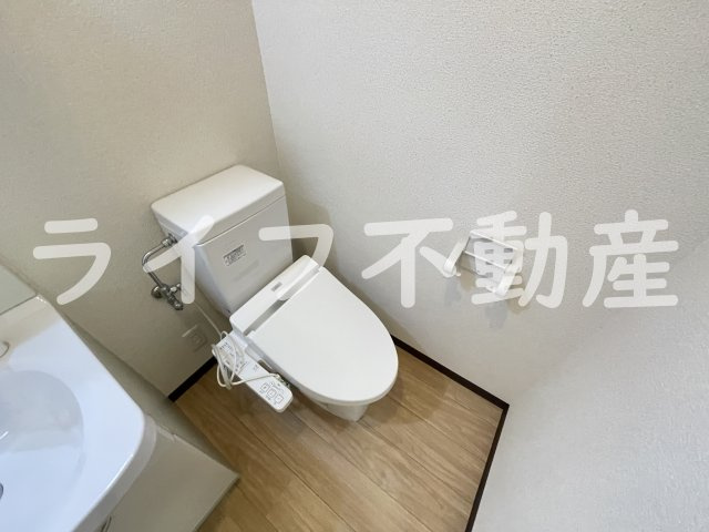 M’プラザ小阪駅前のトイレ|落ち着いたトイレです