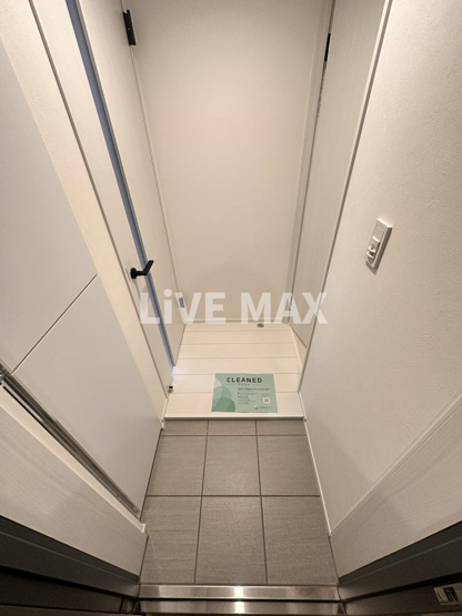 【玄関】Ｔｈｅ　Ｒｅｓｉｄｅｎｃｅ　Ｎｉｈｏｎｂａｓｈｉ