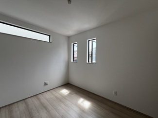【洋室】 | 北余部　新築一戸建
