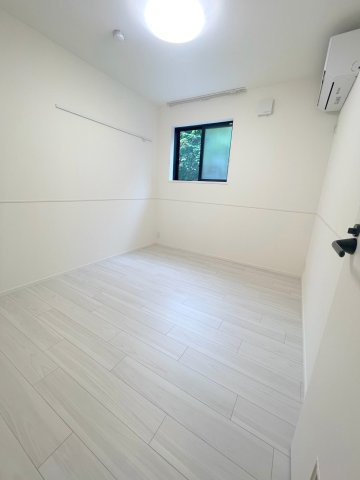 シャンテイル幡ヶ谷の寝室