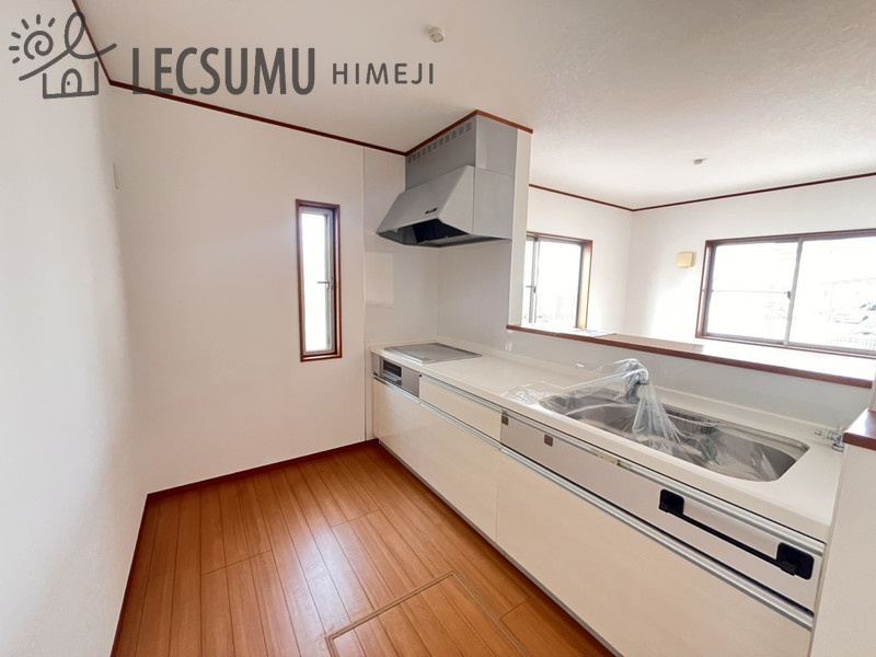 姫路市勝原区宮田/中古戸建のキッチン