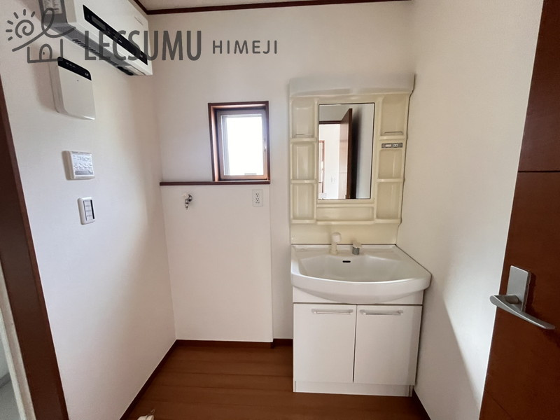 姫路市勝原区宮田/中古戸建の洗面所