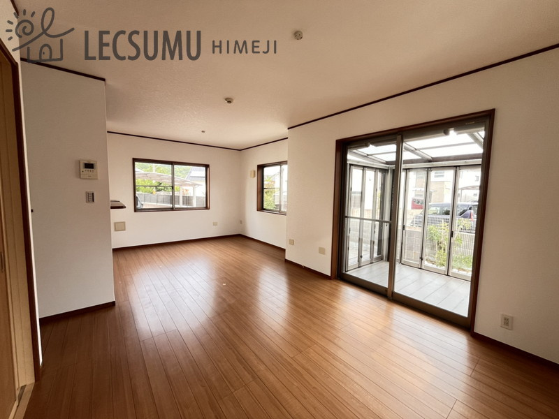 姫路市勝原区宮田/中古戸建の居間・リビング