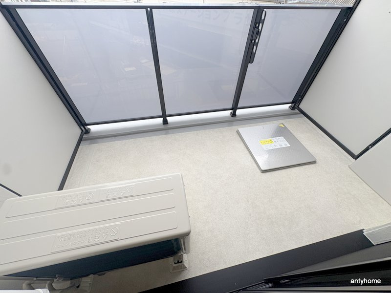 Alivis浪速東SoL TERRACE　仲介手数料無料のバルコニー