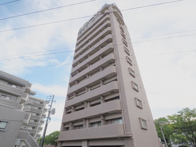 フローラ西原