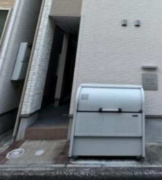 サンクチュアリ南長崎のエントランス