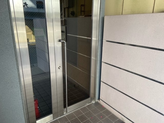 モンリズイエールⅡのエントランス
