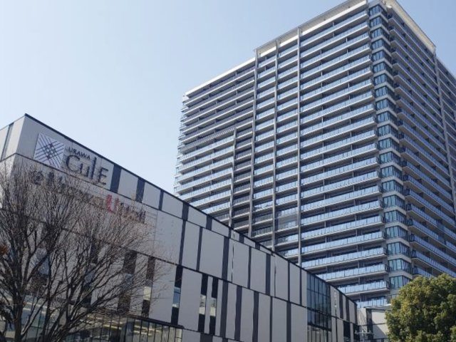 浦和カルエの外観