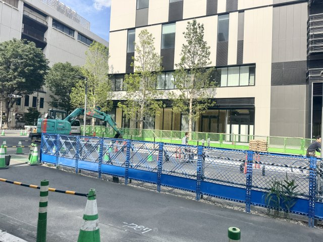 浦和カルエの外観