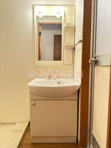 グランドールヒルズの洗面所|忙しい朝には欠かせない洗面所です