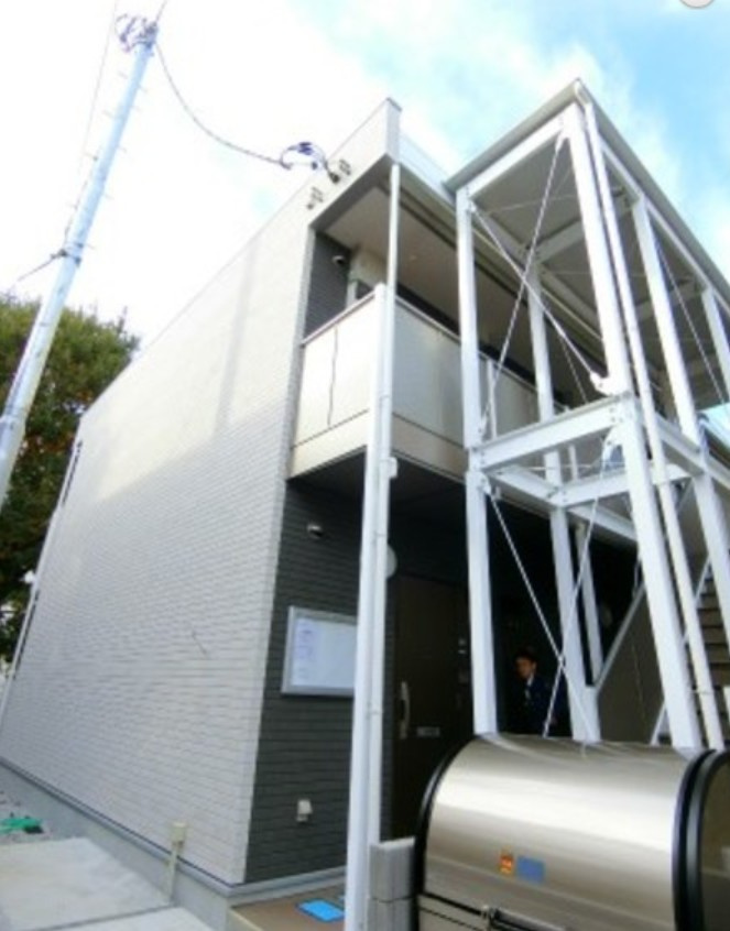 府中市片町３丁目のアパートの外観