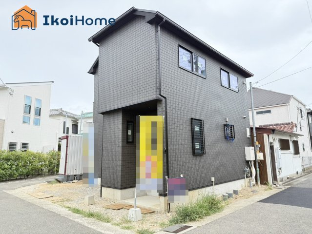 明石市鳥羽　新築戸建　のエントランス|物件・当店の最寄駅まで無料送迎！最短10分で指定場所へお迎えに向かいます！まずはお問い合わせください