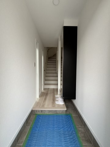 横川町houseの玄関