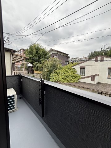 横川町houseのバルコニー