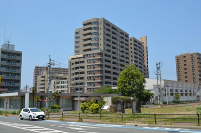 【外観】 | サンパーク・クレストサージュ戸畑Ａコート | ◆1点質問です。「物件価格以外に費用が掛かること」をご存じですか？
具体的にどのような費用がかかるのか資金計画書を無料で作成させて頂きます♪お気軽お声がけください(*^-^*)