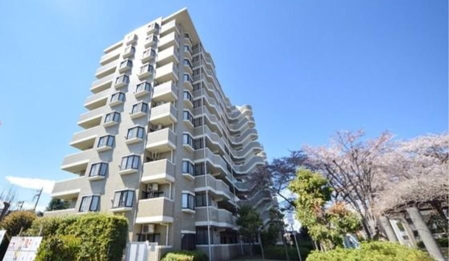 コスモ狭山富士見の外観