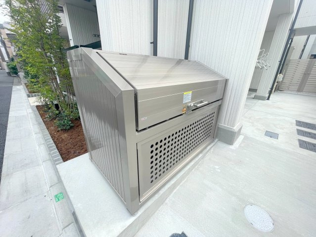 シャンテイル幡ヶ谷のその他共用部分|★敷地内ゴミストッカーもあります★