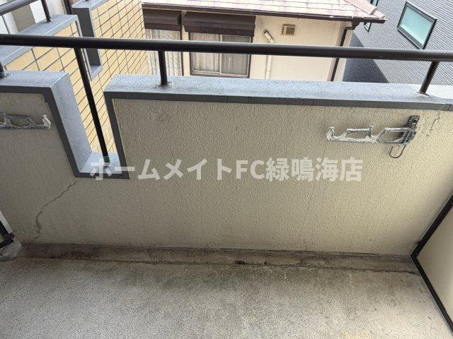 大岡ビルのバルコニー
