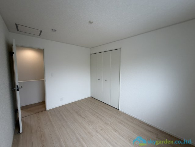 厚木市船子第7　新築戸建　全3棟3号棟の寝室