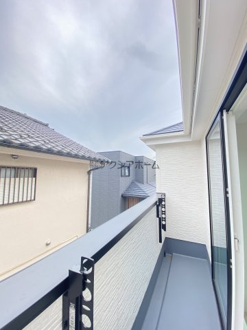 所沢市上新井5丁目・全1棟　新築一戸建　～全室南向き～のバルコニー