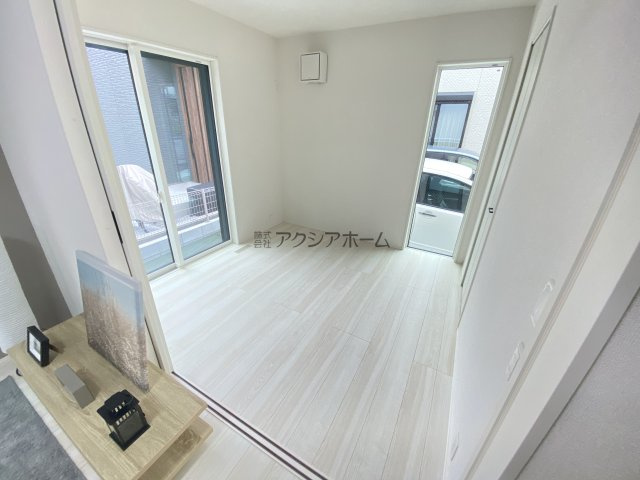 所沢市上新井5丁目・全1棟　新築一戸建　～全室南向き～の洋室|1階洋室4.5帖