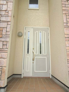【玄関】 | 川西市清和台東２丁目4の79　中古一戸建て