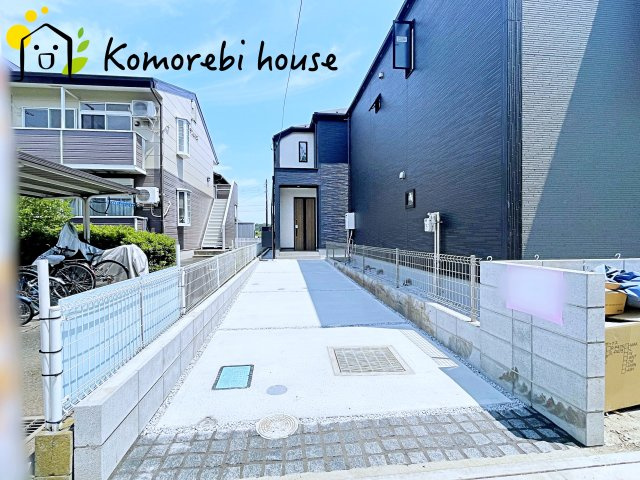 伊奈町栄　5期　新築一戸建て　グラファーレ　01の駐車場|駐車場の用意があります