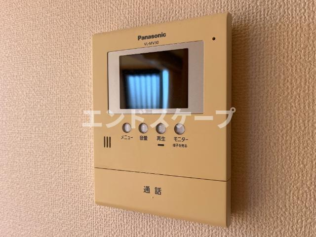 フォレスト・ヴィラのセキュリティ|カメラ付インターホン
高崎、前橋のお部屋探しはエンドスケープまで！お客様の理想お聞かせ下さい♪