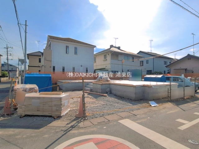 【前面道路含む現地写真】 | 鴻巣市吹上本町2丁目　新築戸建　全2棟　2号棟