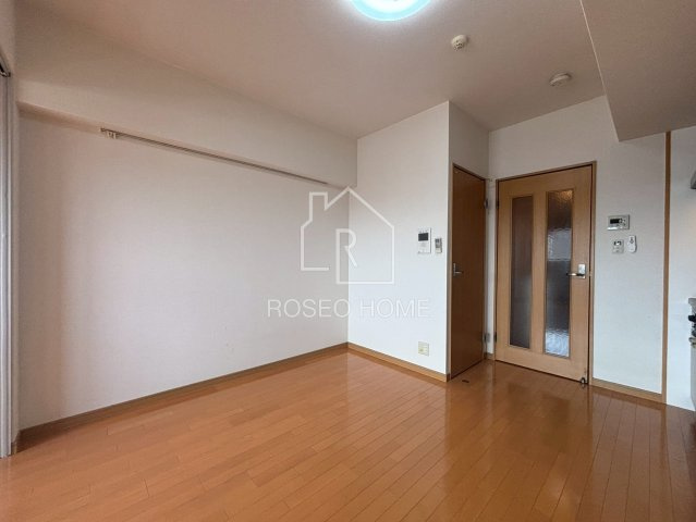 ONE ROOF FLAT TENJINBASHIの居間・リビング