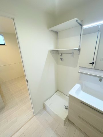 シャンテイル幡ヶ谷の洗面所