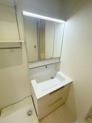 シャンテイル幡ヶ谷の洗面所