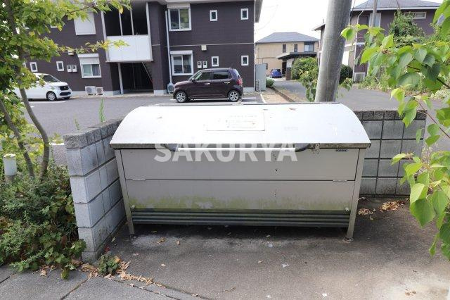 グロワールＢのその他|敷地内ゴミステーション