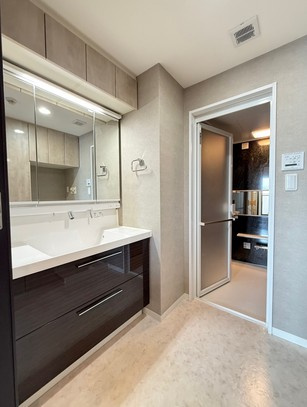 【独立洗面台】