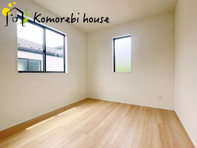伊奈町栄　5期　新築一戸建て　グラファーレ　03の洋室|使い勝手のいい洋室です