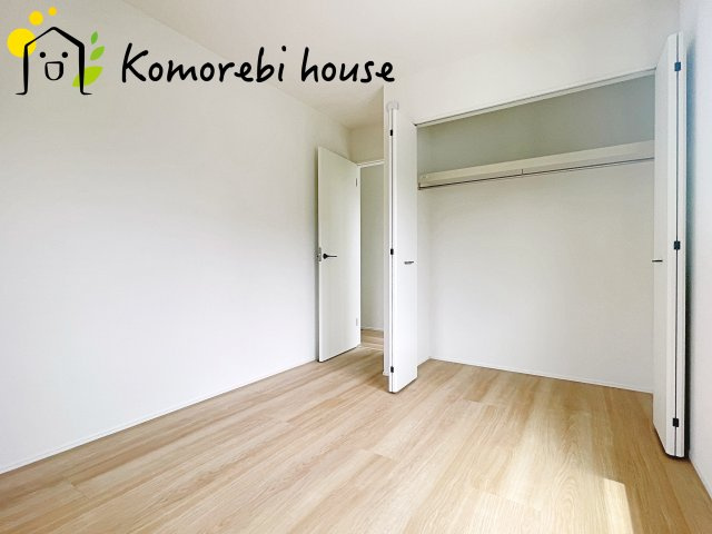伊奈町栄　5期　新築一戸建て　グラファーレ　03の洋室|ゆったりした洋室です