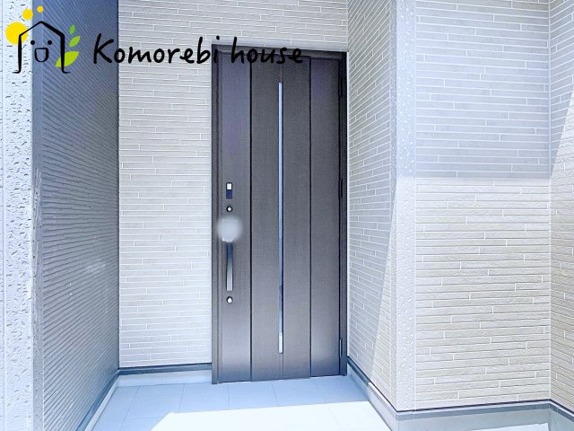 伊奈町栄　5期　新築一戸建て　グラファーレ　03の玄関|ゆったりとした玄関です