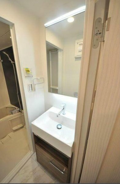 レピュア町屋レジデンスⅡの洗面所