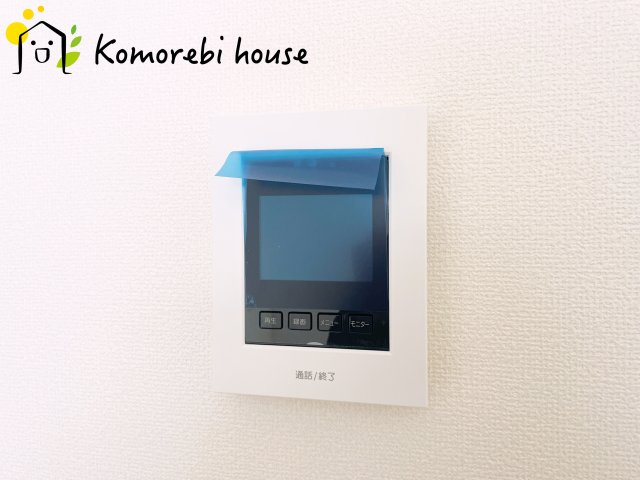第3　伊奈町小室　新築一戸建て　ハートフルタウン　Mの防犯設備|モニター付インターホンです
