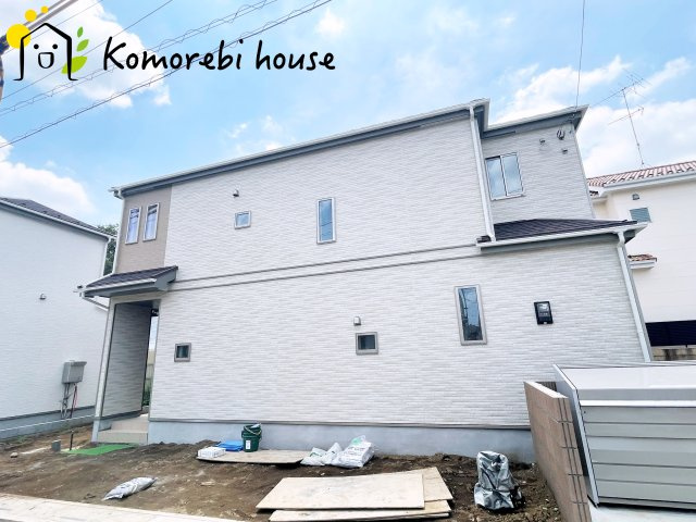 第3　伊奈町小室　新築一戸建て　ハートフルタウン　Mの外観|おしゃれな外観です