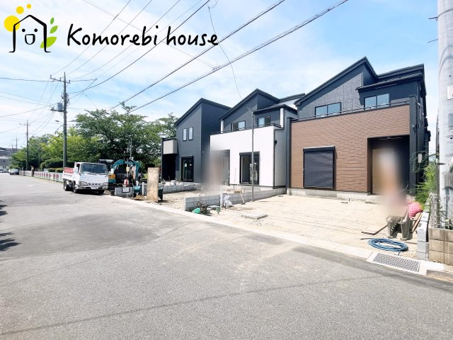 伊奈町栄　5期　新築一戸建て　グラファーレ　04の前面道路含む現地写真|7/14撮影
