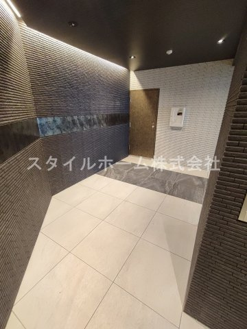 クレシタ大国のロビー