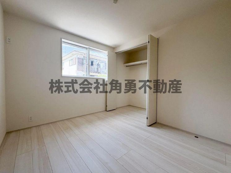 平塚市南金目　新築一戸建て　2号棟の内観：施工例|《施工例》洋室
