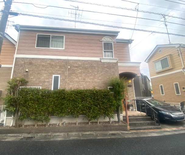 世田谷区八幡山２丁目　戸建の前面道路含む現地写真