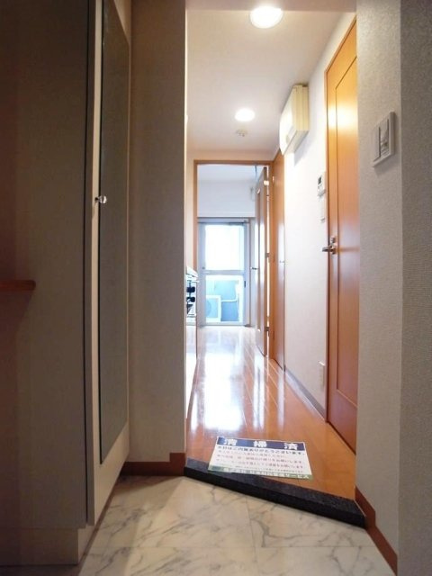 アーバイル文京本駒込の玄関