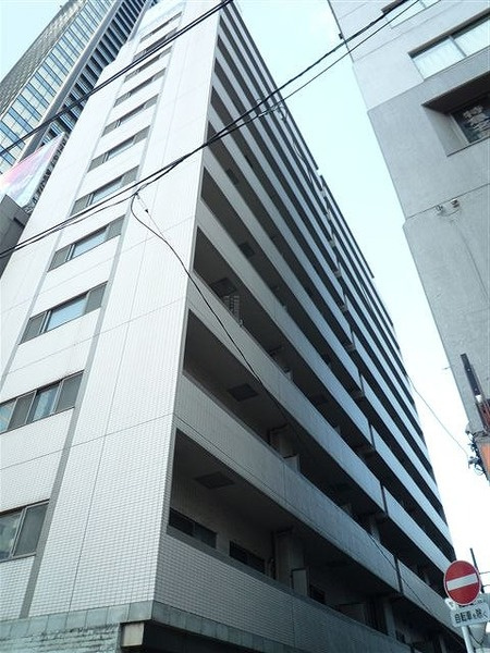 エスコート西新宿の外観