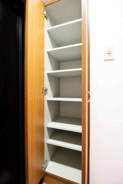 パークウェル市ヶ谷の収納|靴入